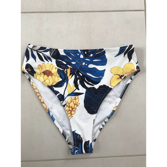 Cupshe Other - Cupshe Multicolor Floral High Waist Bikini Bottom Swimwear